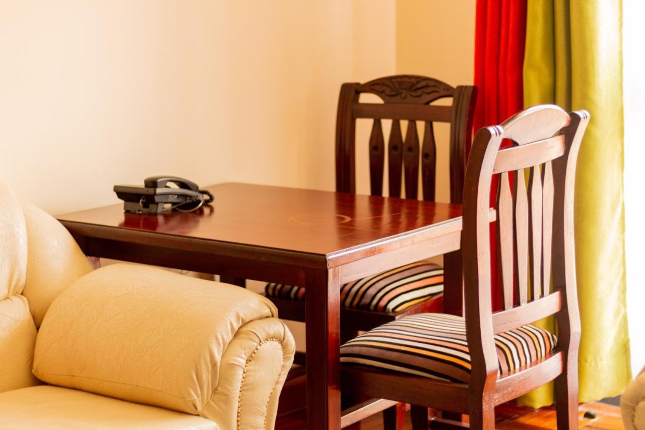 W Place - Model 1 Bedroom Nairobi Bagian luar foto